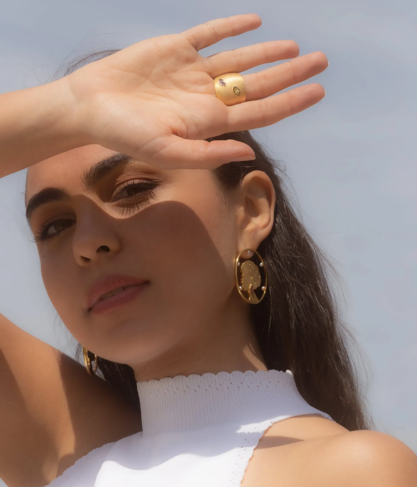 AMMANII My Lady Hoop Earrings with Pearls in Vermeil Gold