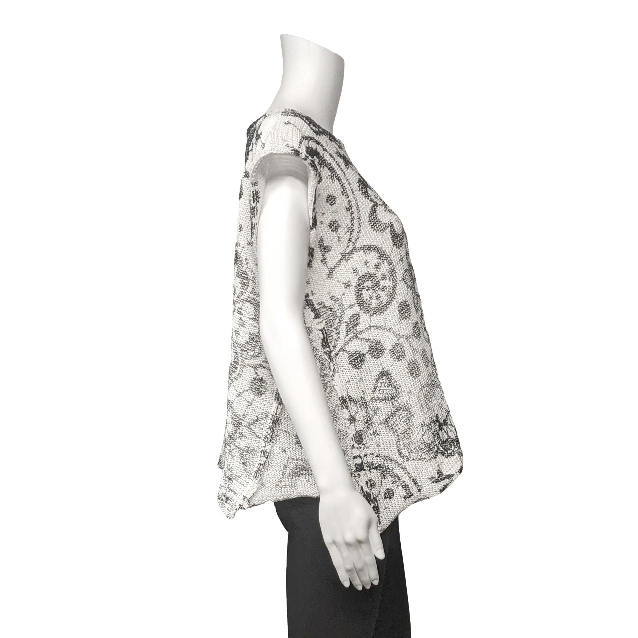 Atmo Sleeveless Pullover in White Black Lace by Paper Temples