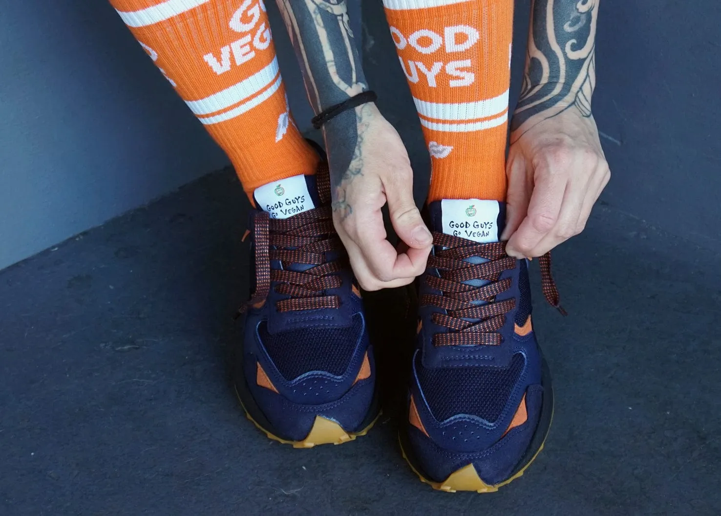 Baber-GV Men's Vegan Running Sneakers | Indigo & Orange