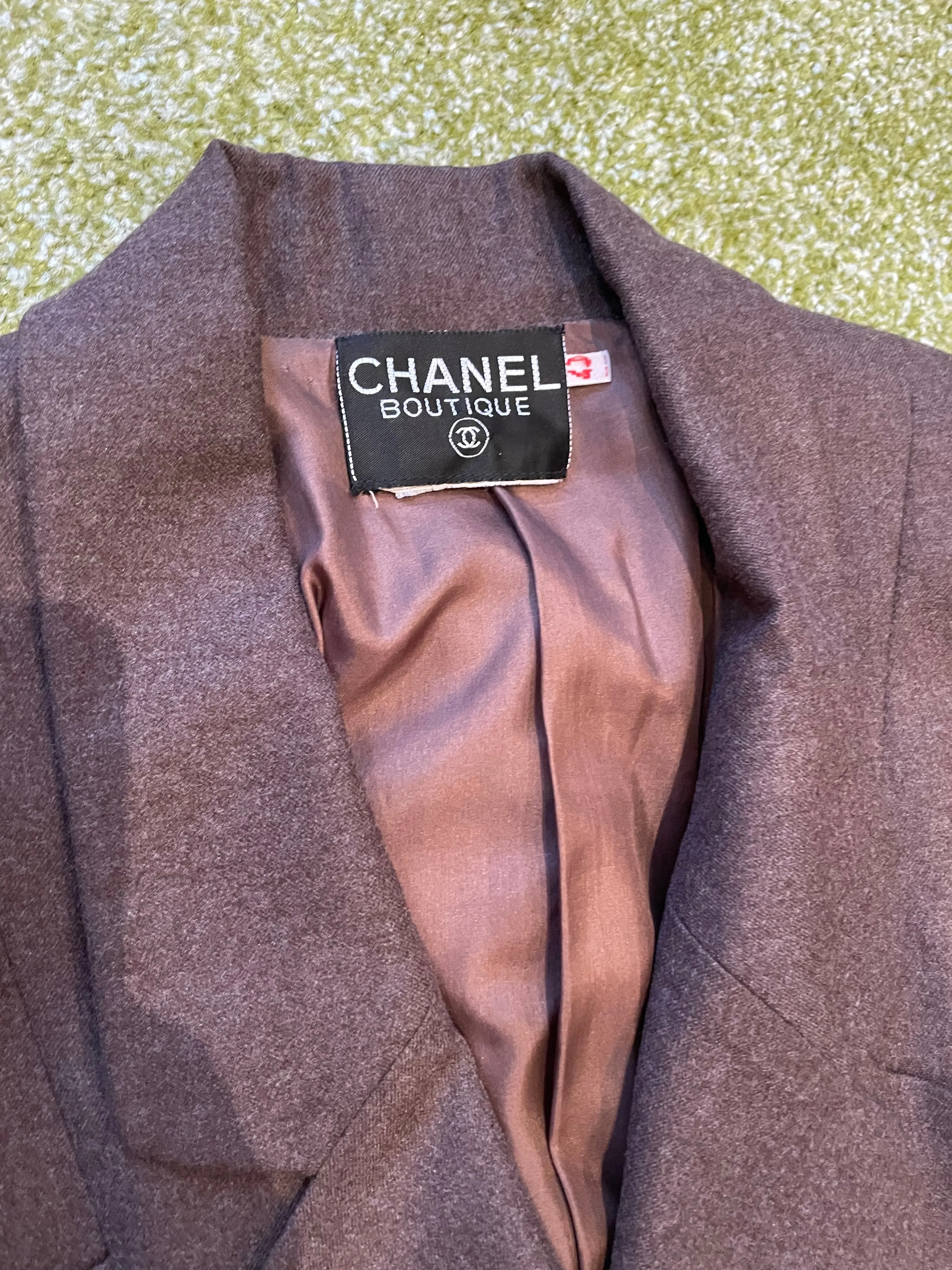 Chanel Brown Wool Suit (Size 8)