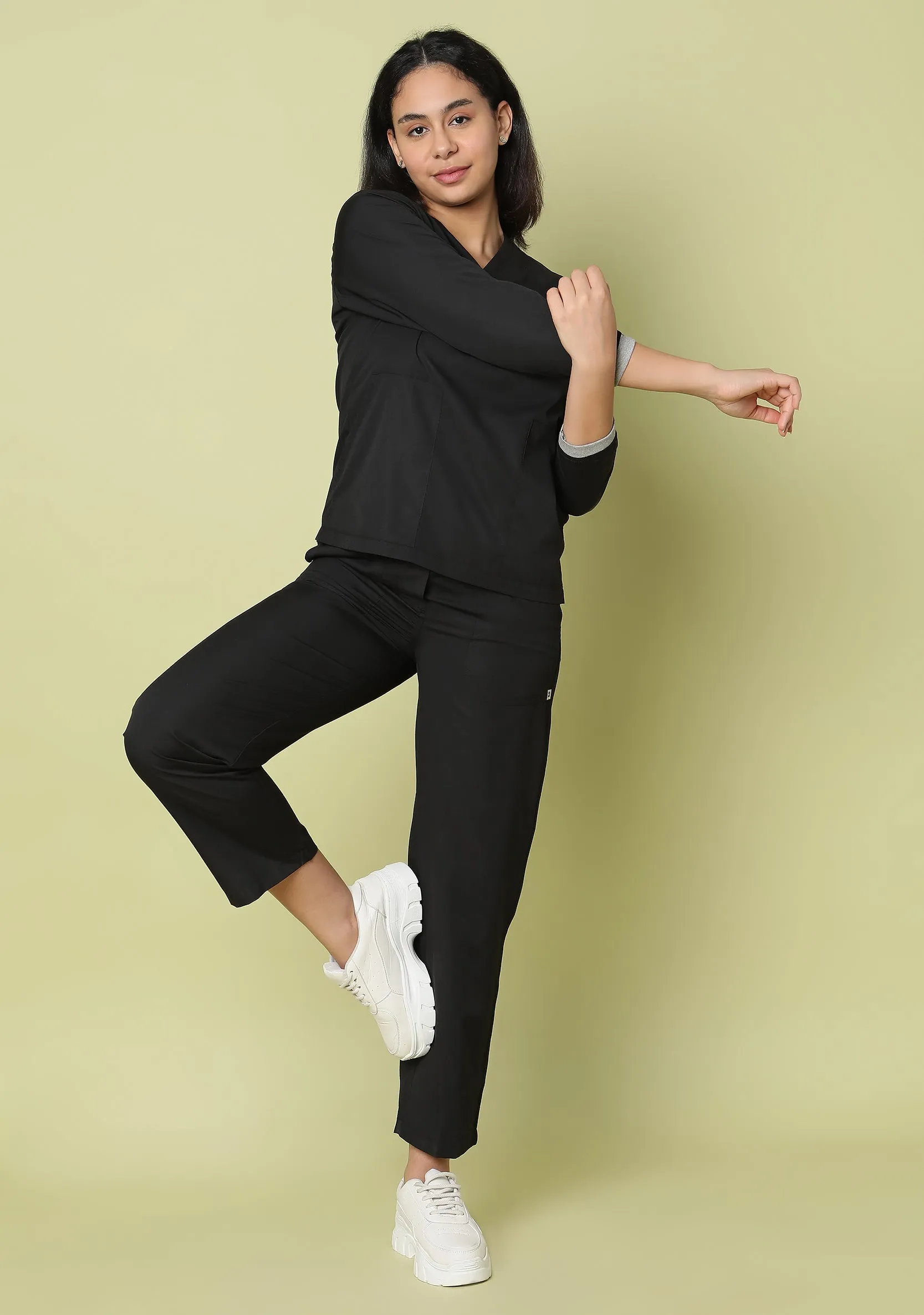 Classic Women's 5-Pocket Longsleeves (Black) Scrub