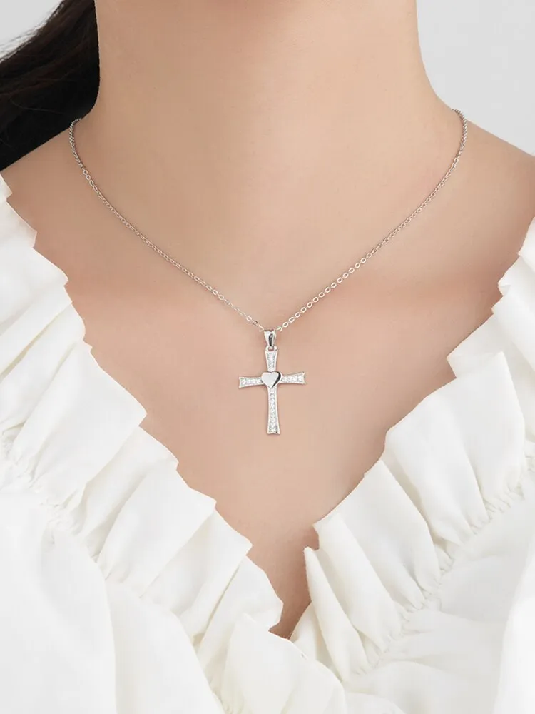 Cubic Zirconia Crucifix with Heart 925 Sterling Silver Fashion Pendant Necklace