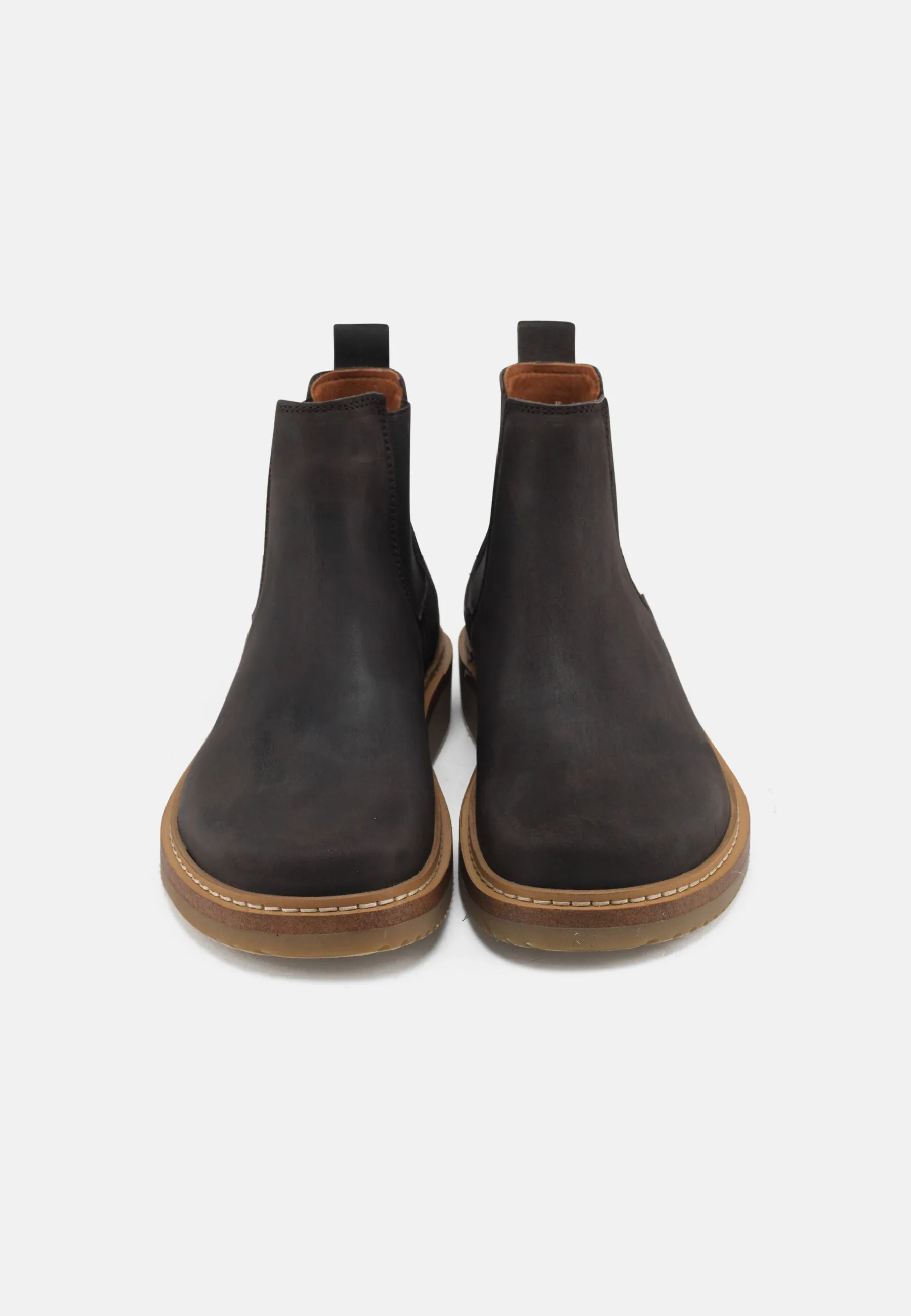 Gry Stvle Oily Nubuck - Bison