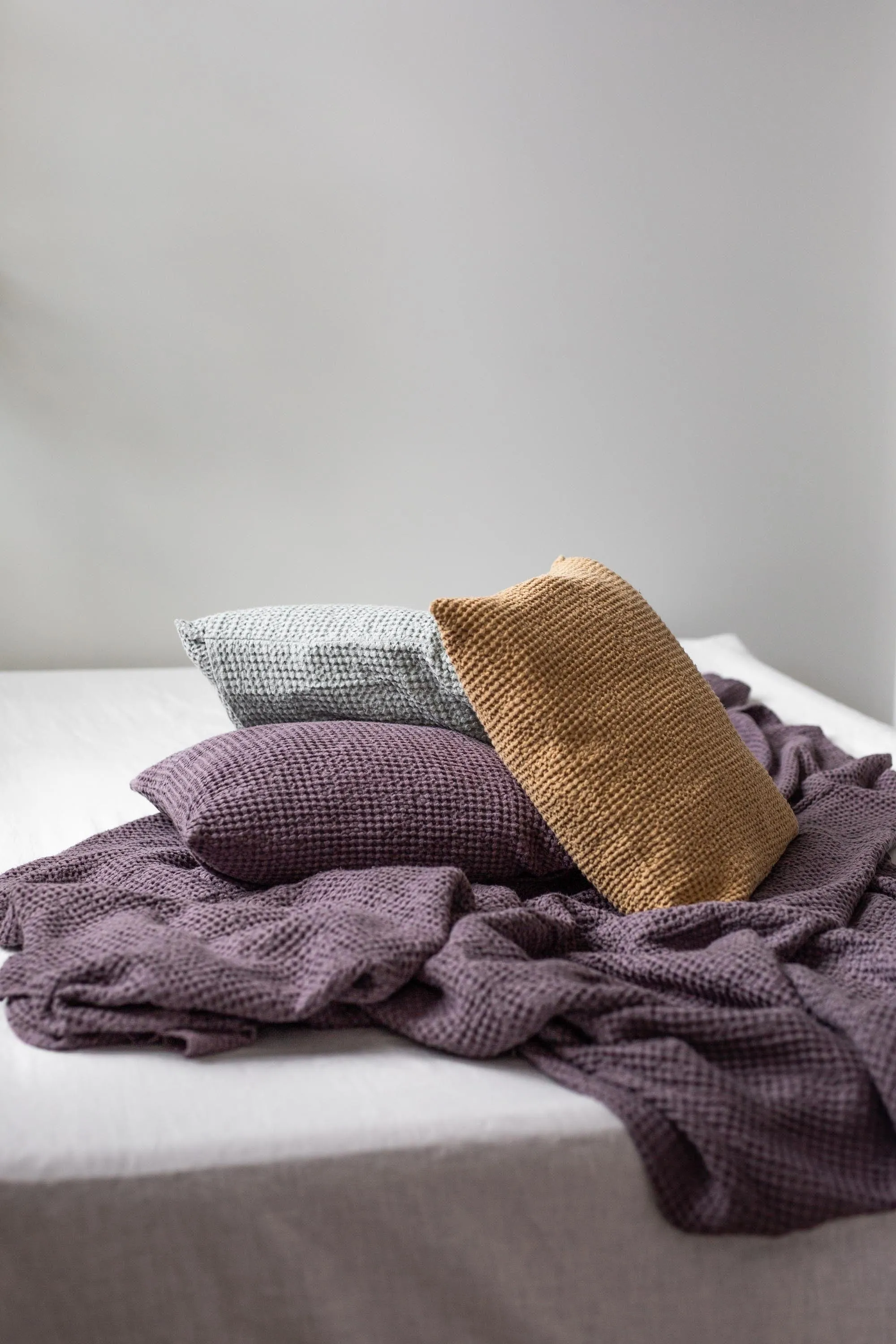 Linen Waffle Throw | Dusty Lavender