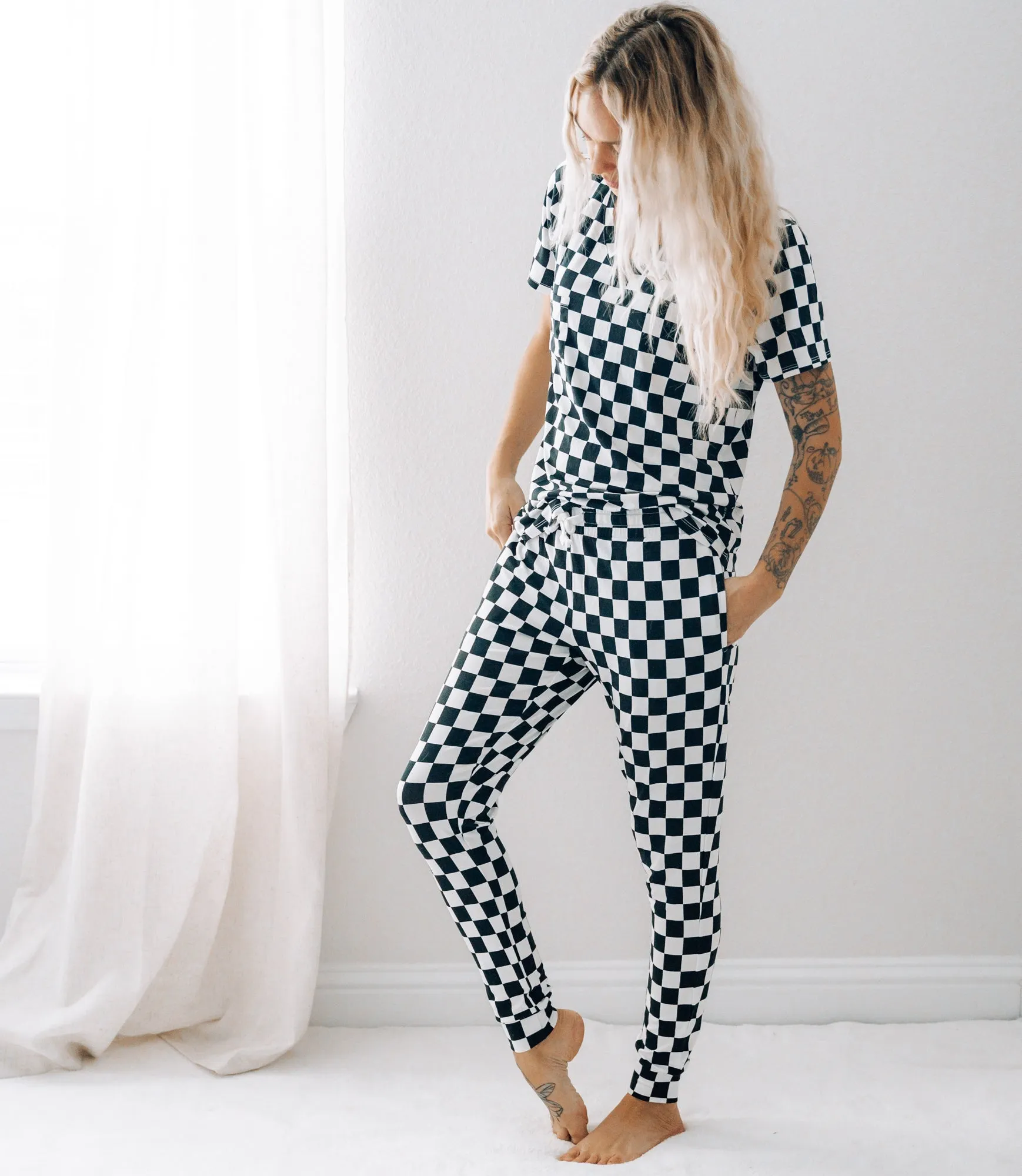 MAMA JOGGERS- B W Check