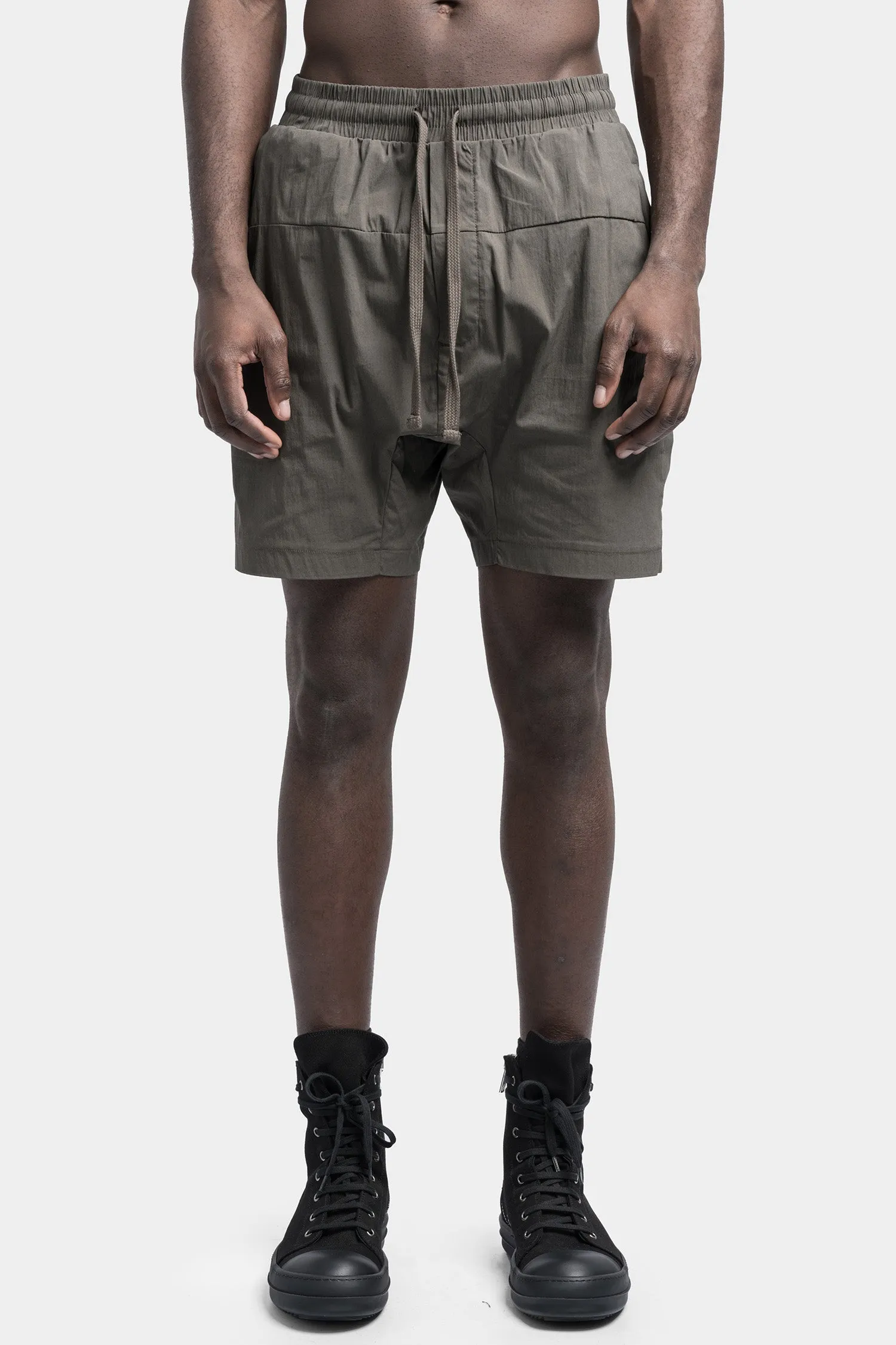 Tech shorts, Ivy green