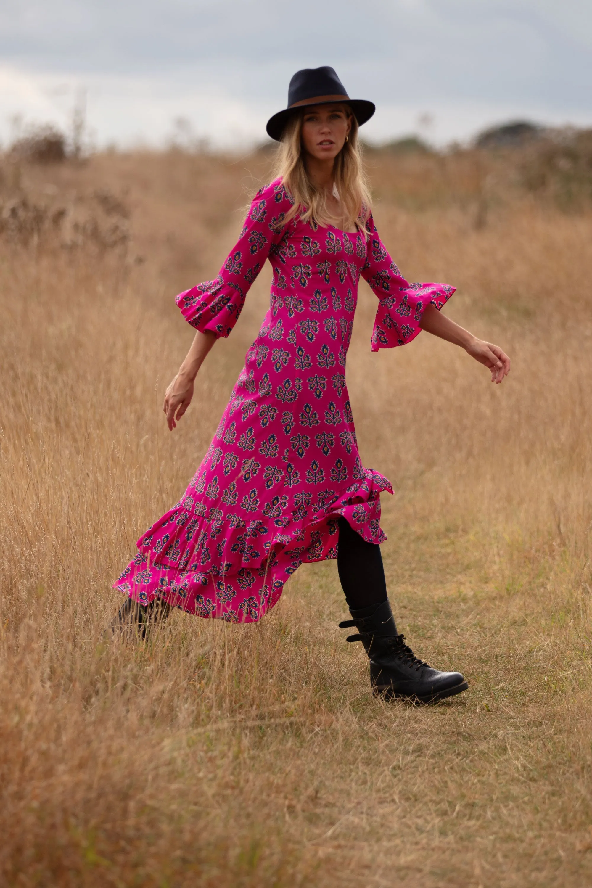 Victoria Midi Dress in Pink Thistle